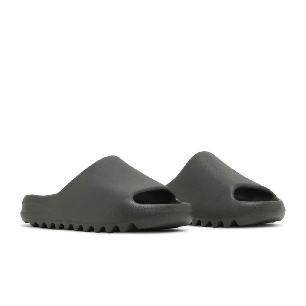 Yeezy Slides “Dark Onyx”