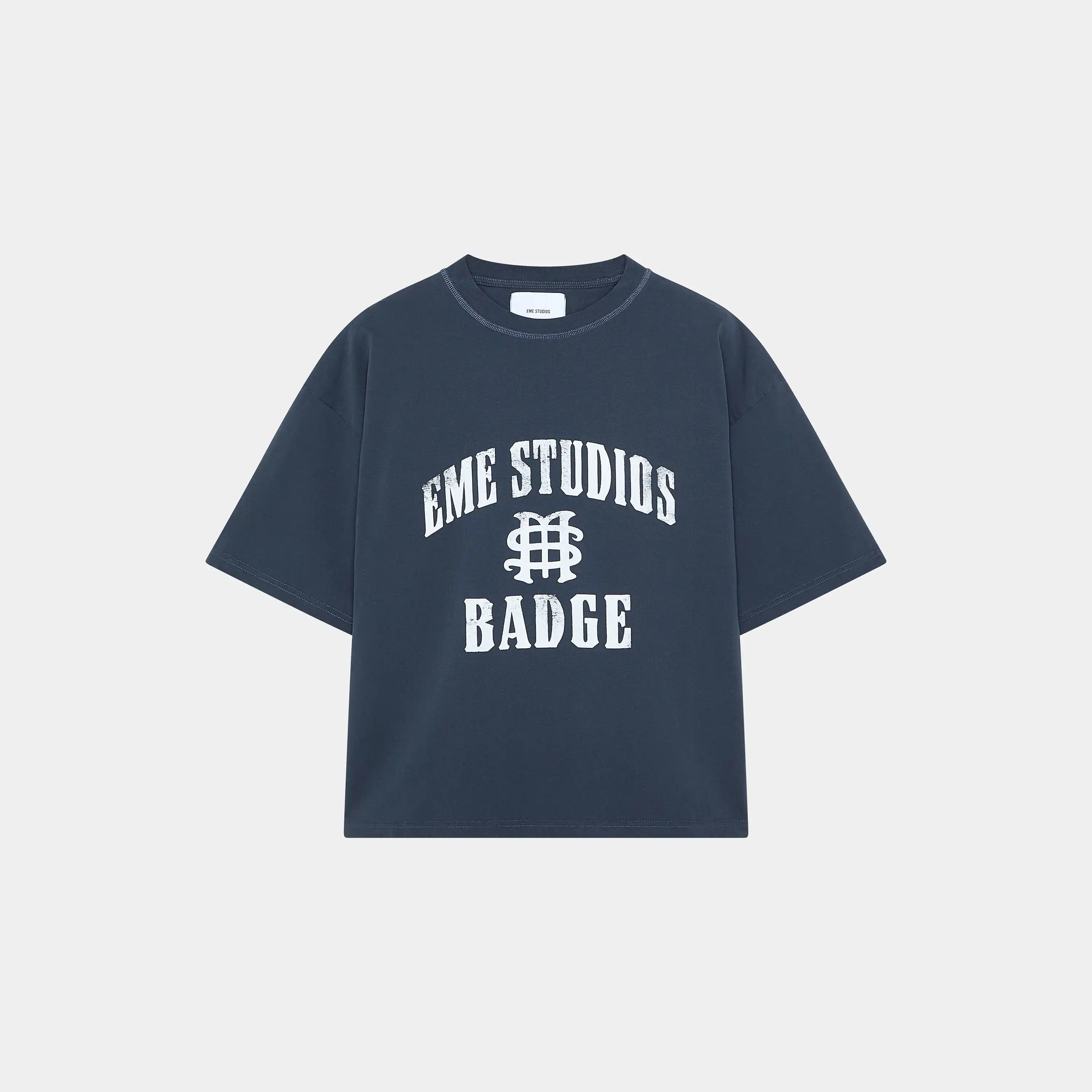 Emestudios “Badge Navy”